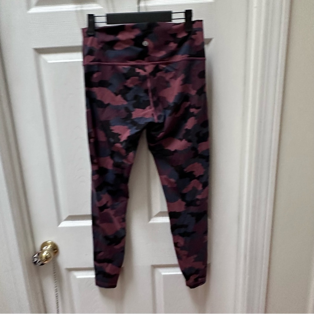 Lululemon Wunder Under High-Rise legging 28" Luxtreme red black Camo 10 - Picture 5 of 7